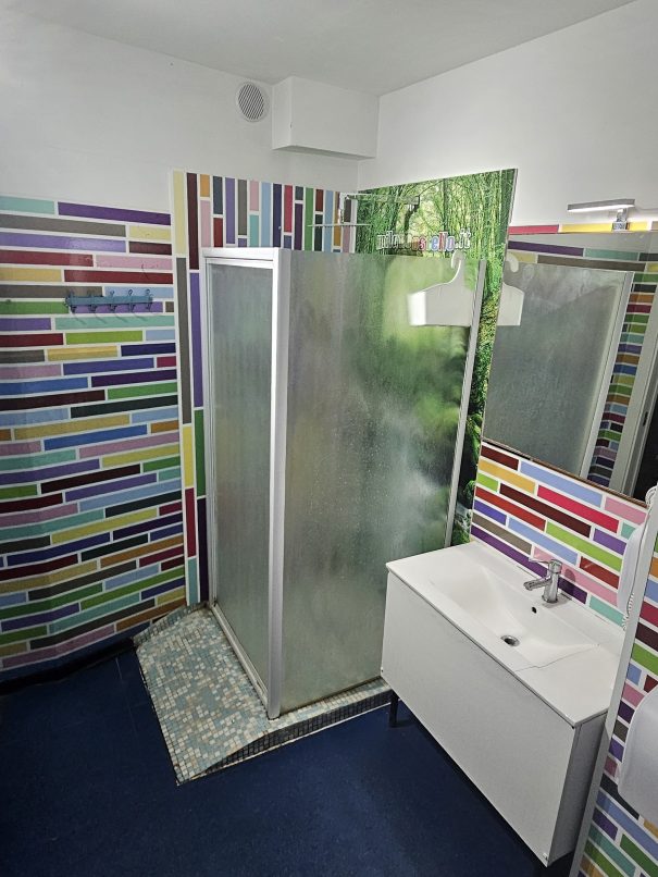 bagno cam 5 (2) - Copia